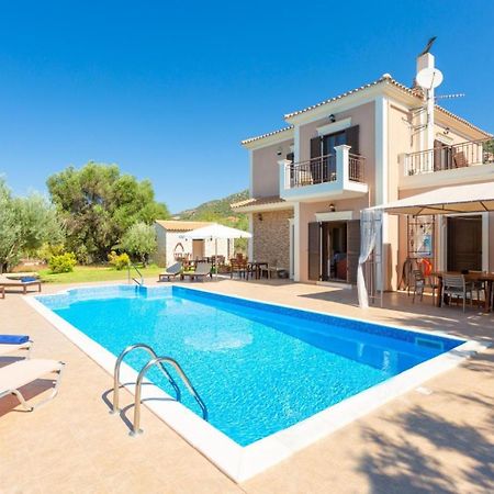 Villa Eufrosini Svoronata Luaran gambar