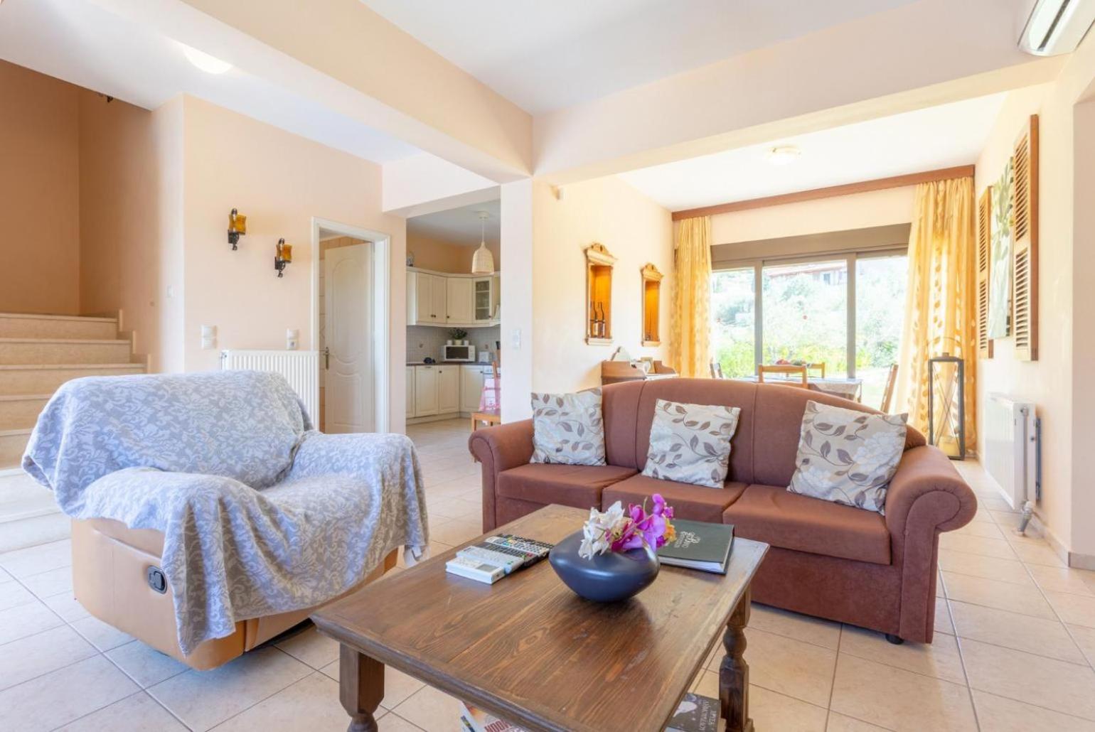 Villa Eufrosini Svoronata Luaran gambar